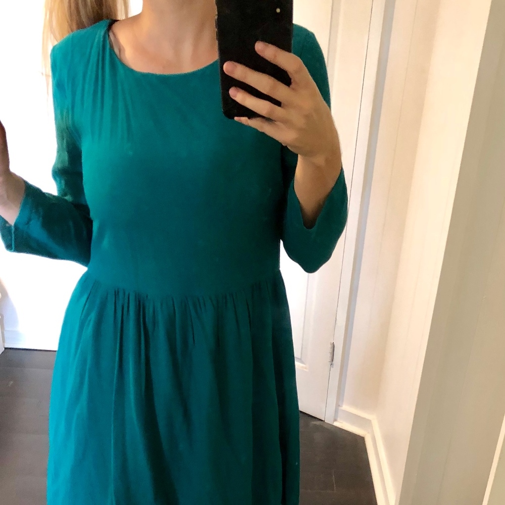 F21 Green Shift Dress with Black T Strap Detail